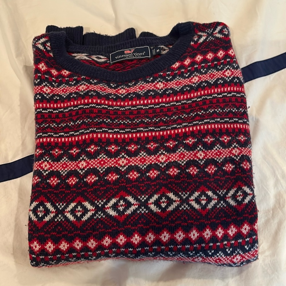 Vineyard vines sweater